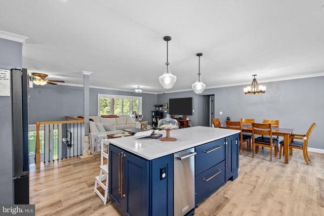 4300 RINGWOOD RD, Nokesville, VA 20181