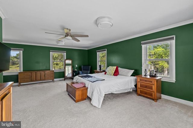 4300 RINGWOOD RD, Nokesville, VA 20181