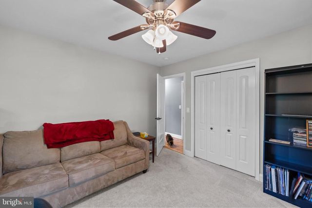 4300 RINGWOOD RD, Nokesville, VA 20181