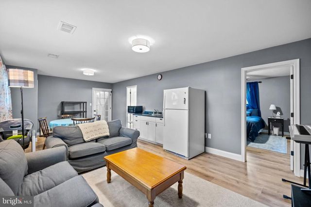 4300 RINGWOOD RD, Nokesville, VA 20181