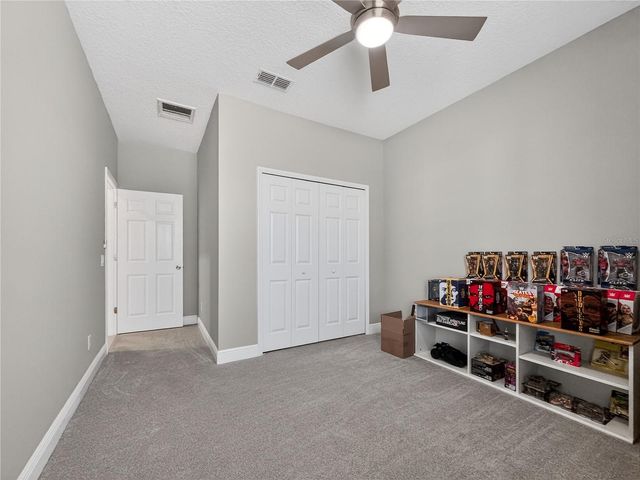 1673 SUTTONSET TRAIL, Zephyrhills, FL 33541