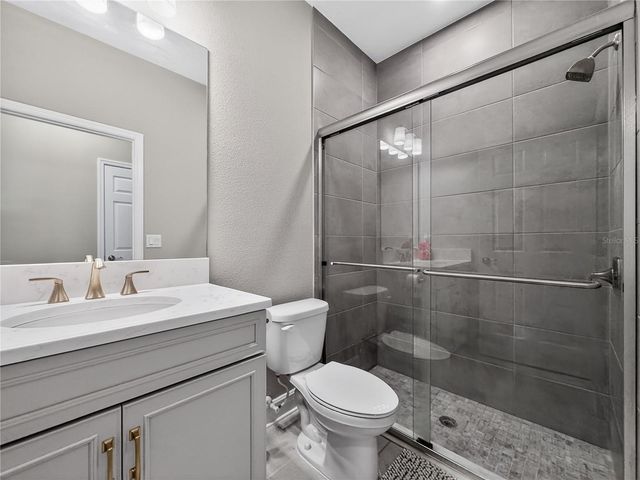 1673 SUTTONSET TRAIL, Zephyrhills, FL 33541