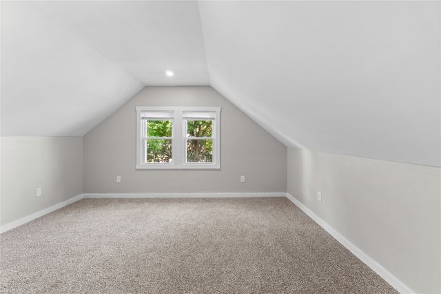 2710 PITTSBURGH Avenue, Erie, PA 16508