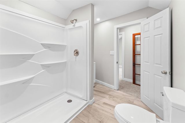 2710 PITTSBURGH Avenue, Erie, PA 16508