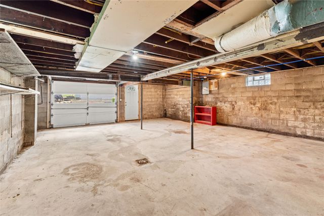 2710 PITTSBURGH Avenue, Erie, PA 16508