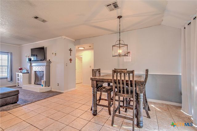 103 Cottonwood Loop, Belton, TX 76513