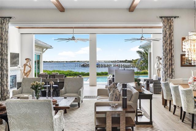 2842 SW Rivers End Way, Palm City, FL 34990