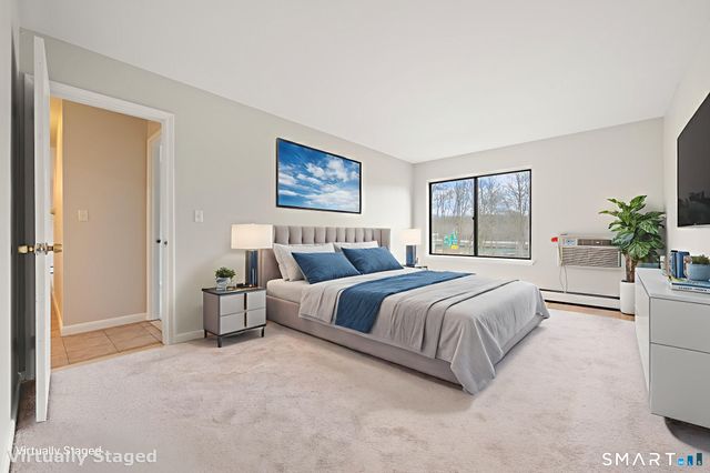 1114 Cromwell Hills Drive 1114, Cromwell, CT 06416