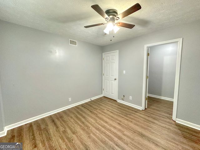 100 Teaver Court, Lagrange, GA 30240