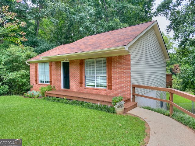 100 Teaver Court, Lagrange, GA 30240