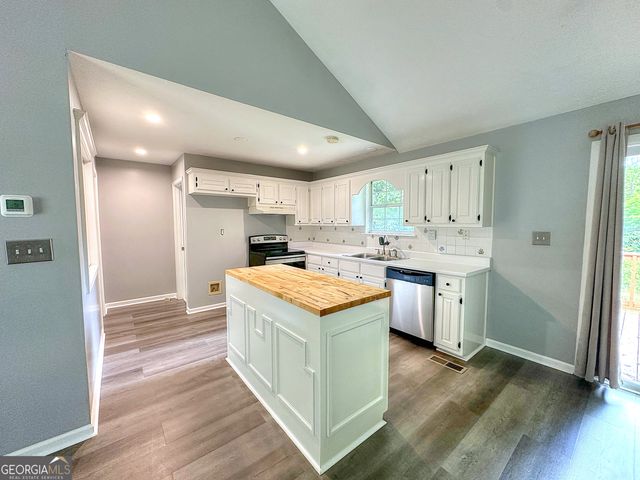 100 Teaver Court, Lagrange, GA 30240