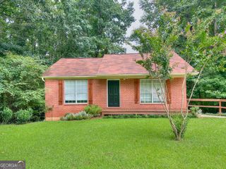 100 Teaver Court, Lagrange, GA 30240
