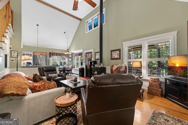 12 Orbit Lane, Ellijay, GA 30540