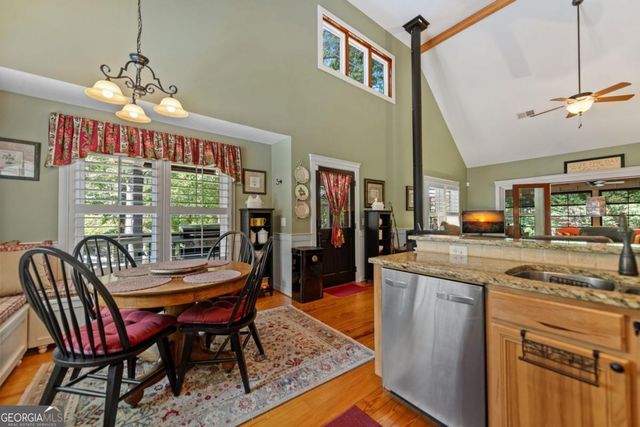 12 Orbit Lane, Ellijay, GA 30540