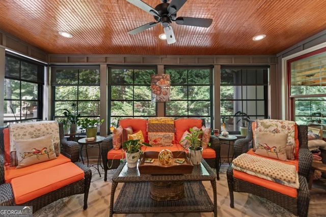 12 Orbit Lane, Ellijay, GA 30540