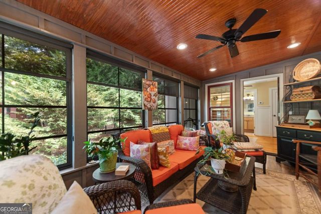 12 Orbit Lane, Ellijay, GA 30540