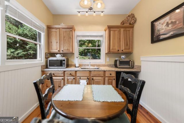 12 Orbit Lane, Ellijay, GA 30540