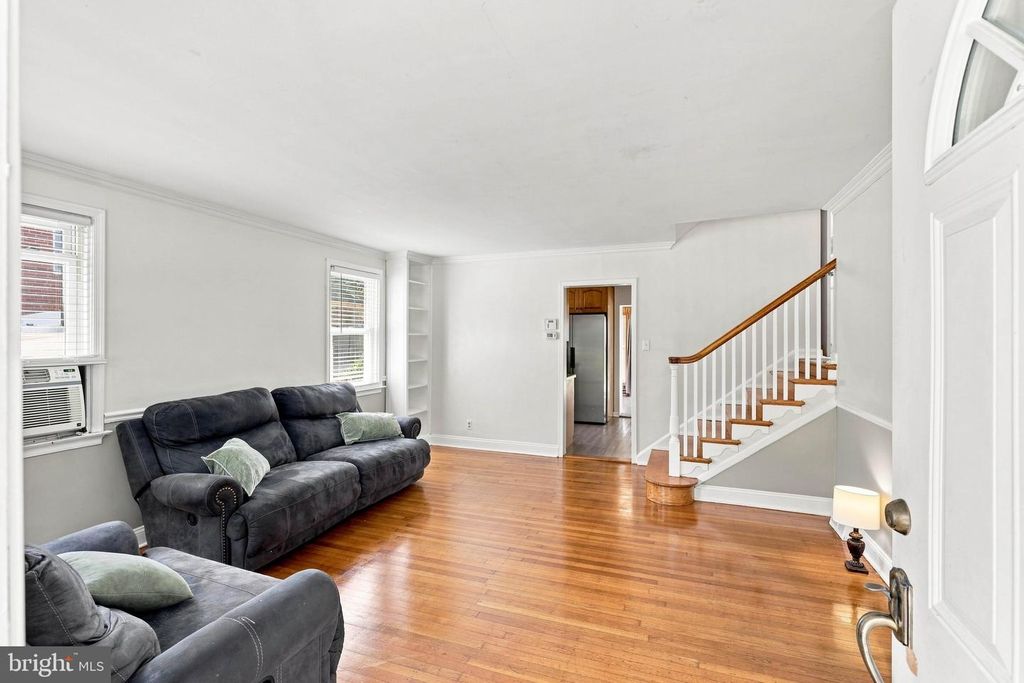 20 N MALIN RD, BROOMALL, PA 19008 — photo 5