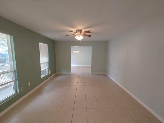 633 Mosswood Drive, Conroe, TX 77302