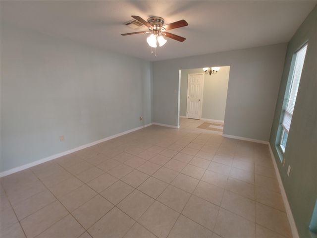 633 Mosswood Drive, Conroe, TX 77302