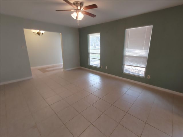 633 Mosswood Drive, Conroe, TX 77302