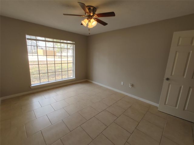 633 Mosswood Drive, Conroe, TX 77302