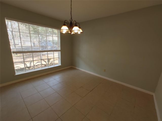 633 Mosswood Drive, Conroe, TX 77302