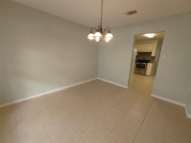 633 Mosswood Drive, Conroe, TX 77302