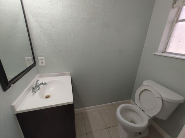 633 Mosswood Drive, Conroe, TX 77302