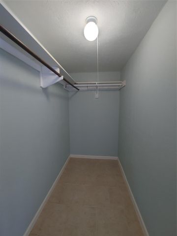 633 Mosswood Drive, Conroe, TX 77302