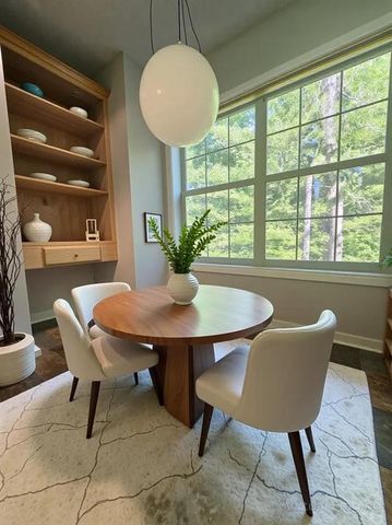 1490 N Crossing Circle NE, Atlanta, GA 30329