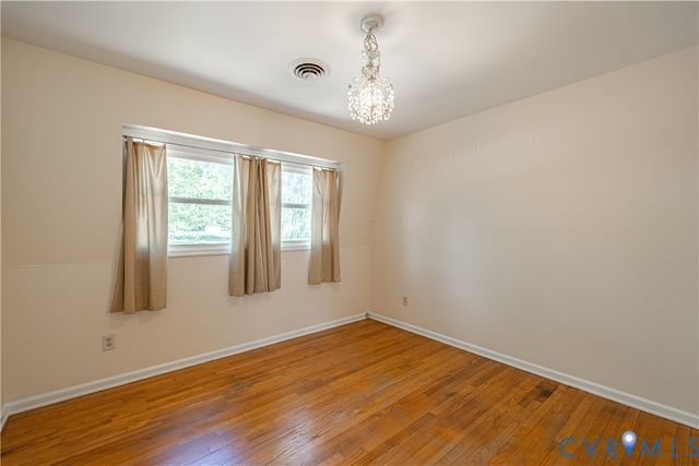 8901 Green St, Amelia Courthouse, VA 23002