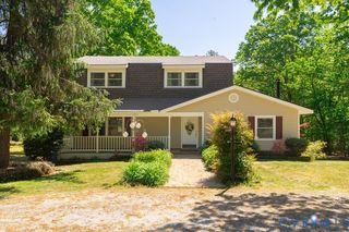 8901 Green St, Amelia Courthouse, VA 23002