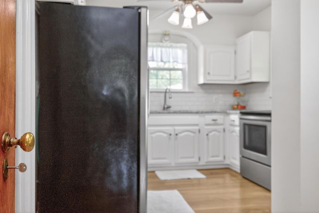 304 Village Drive, Lawrenceburg, KY 40342