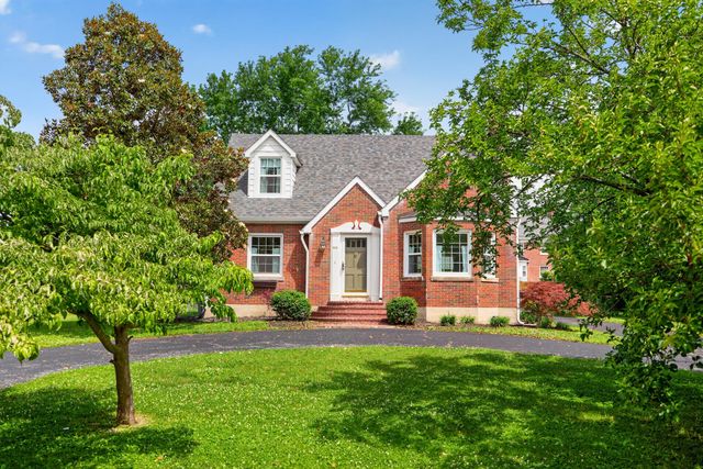 304 Village Drive, Lawrenceburg, KY 40342