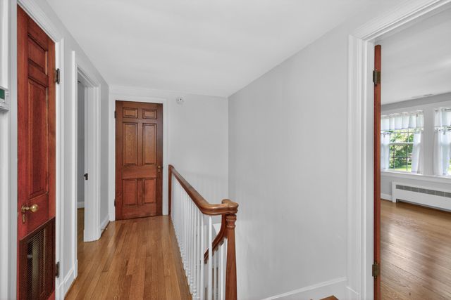 304 Village Drive, Lawrenceburg, KY 40342