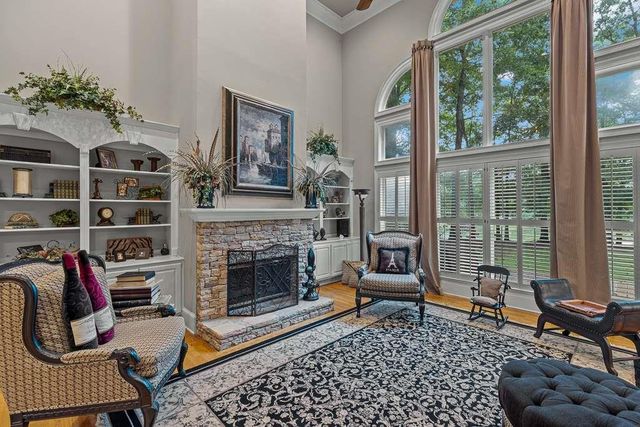 4434 Oxburgh Park, Flowery Branch, GA 30542