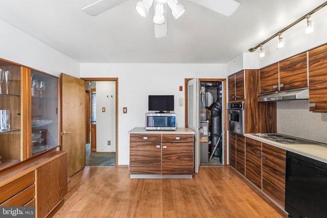 31 FAIRMOUNT DR, Willingboro, NJ 08046