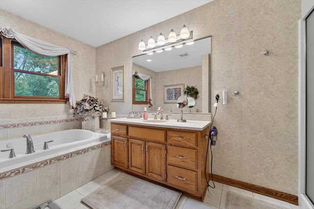 4724 40th STREET, Kenosha, WI 53144