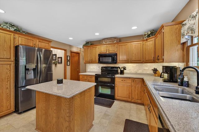 4724 40th STREET, Kenosha, WI 53144