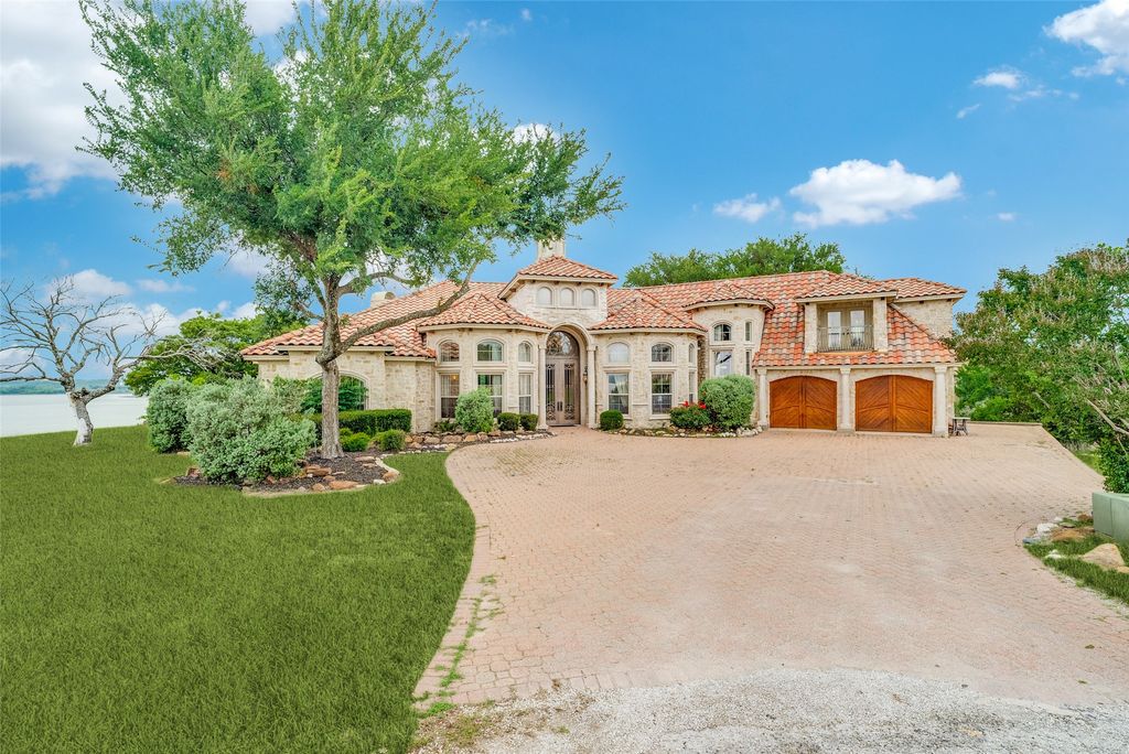 1237 Overlook Court, Whitney, TX 76692