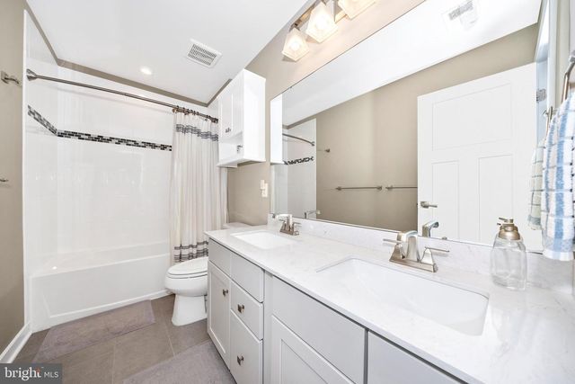 11069 EMERALD CROWN DR, Monrovia, MD 21770