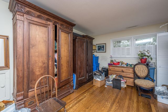 783 Fort Johnson Road, Charleston, SC 29412