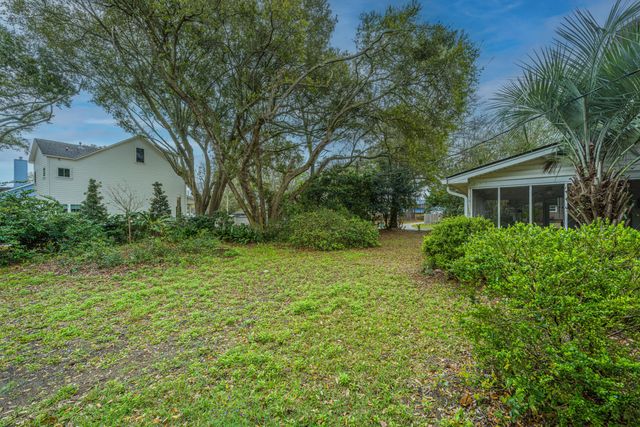 783 Fort Johnson Road, Charleston, SC 29412