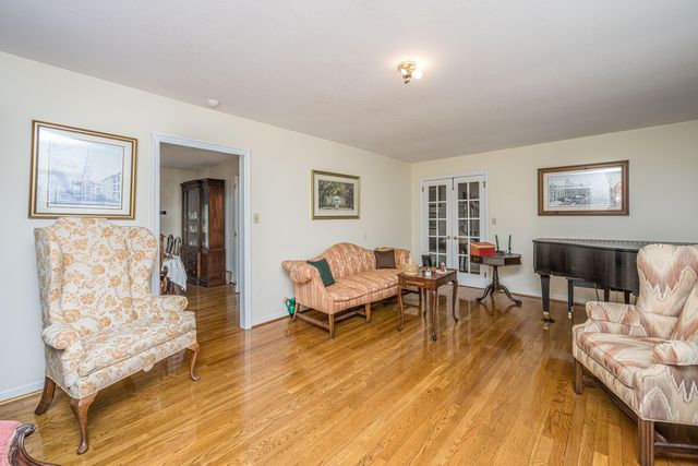 783 Fort Johnson Road, Charleston, SC 29412