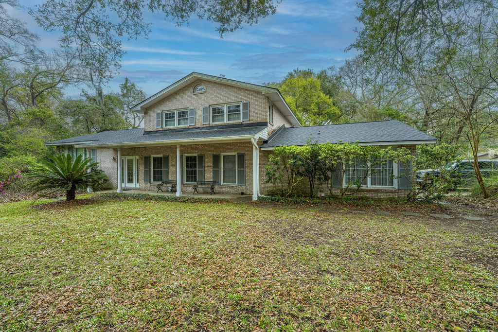 783 Fort Johnson Road, Charleston, SC 29412