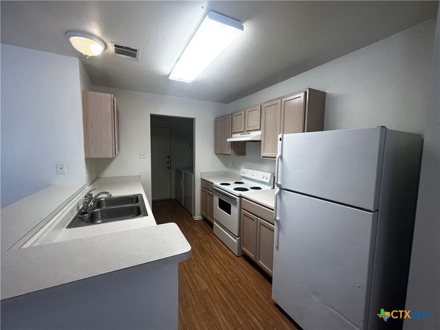 125 Cedar Grove 127, San Marcos, TX 78666