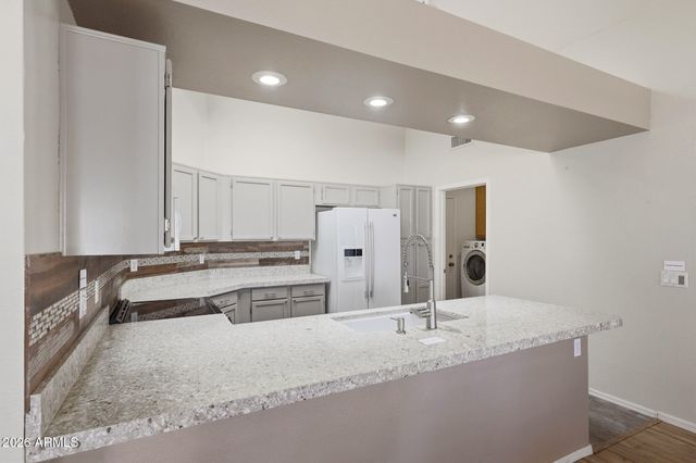 14476 W BUFFALO Trail, Surprise, AZ 85374