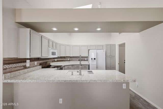 14476 W BUFFALO Trail, Surprise, AZ 85374