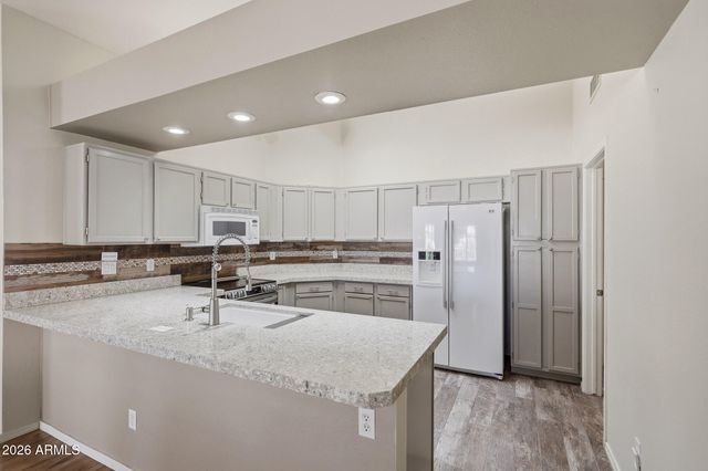 14476 W BUFFALO Trail, Surprise, AZ 85374